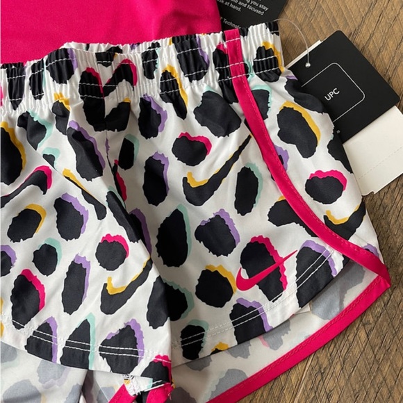 Nike Baby Girl Outfit - Picture 3 of 3